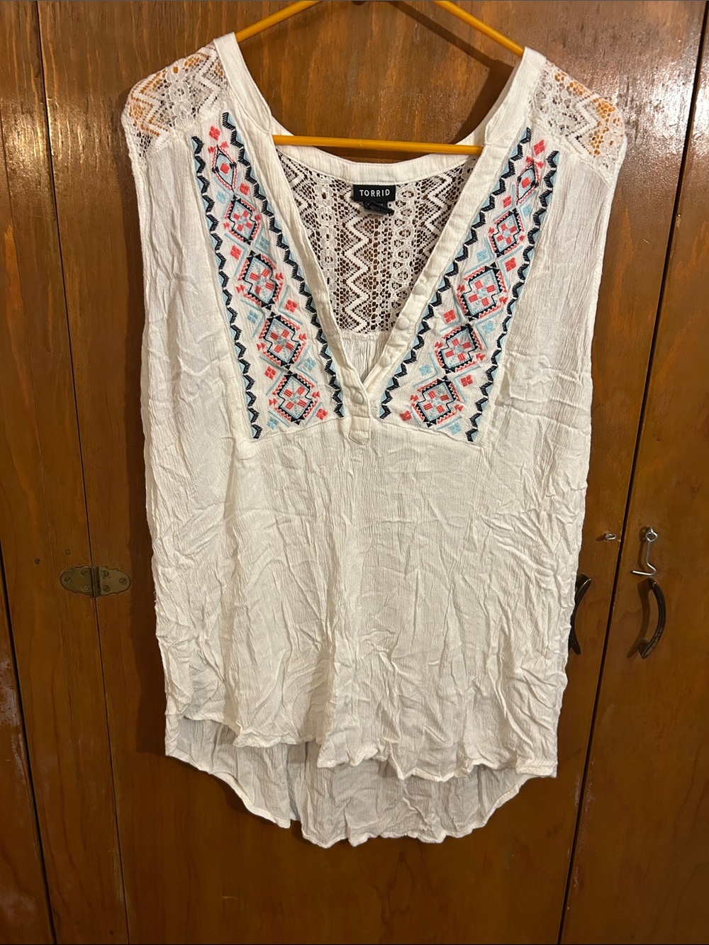 torrid White Sleeveless Embroidered V-Neck Tunic with Multi-Color Accents